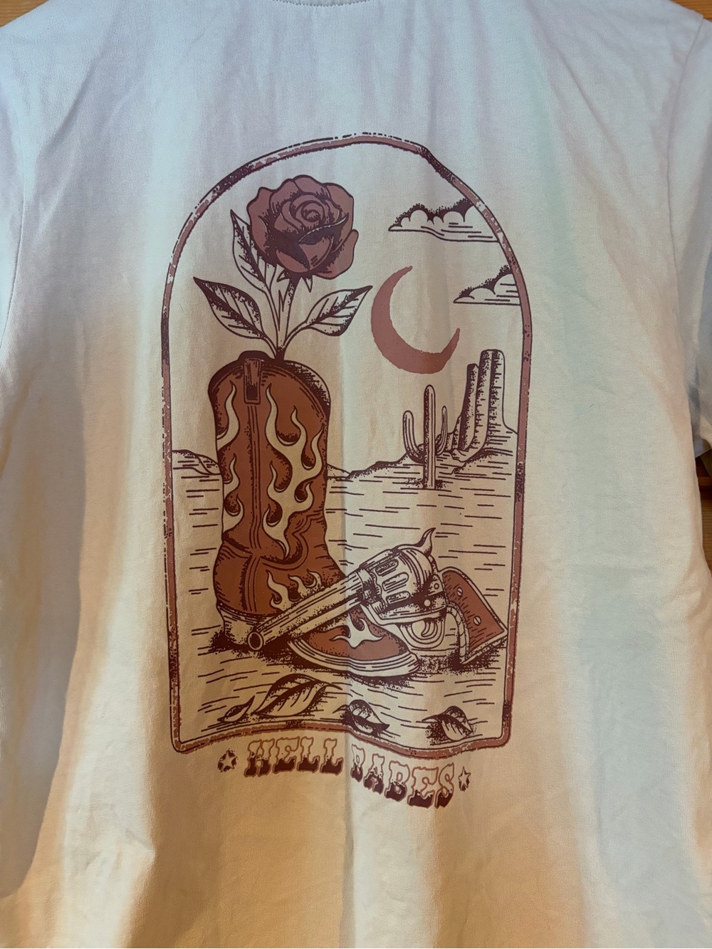 Hell Babes Outlaw T-Shirt - Picture 3 of 3